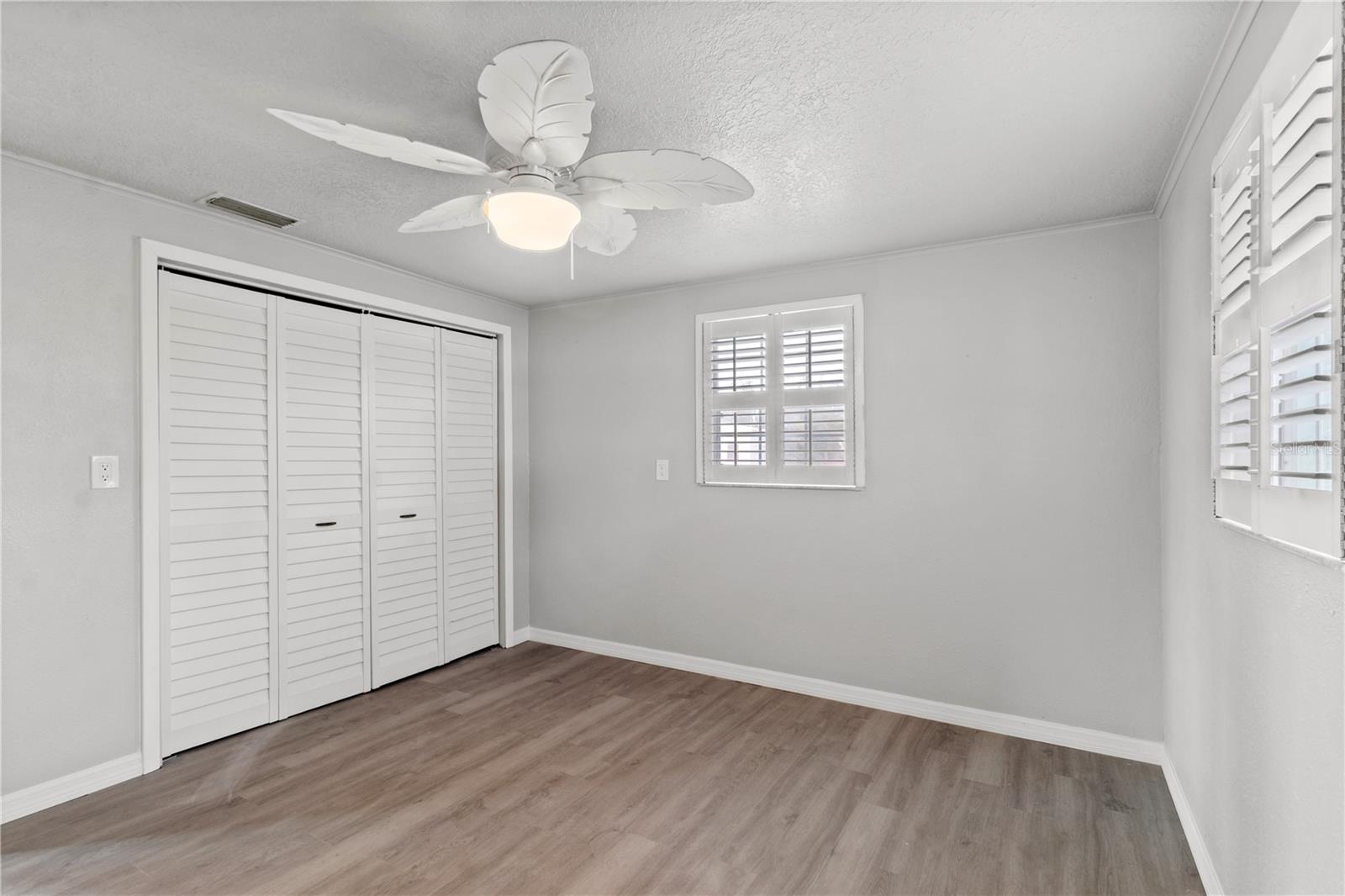 Image 18 of 42 For 13725 Mattix Avenue