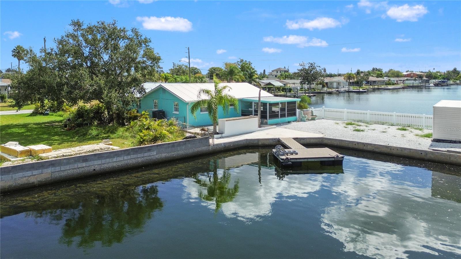 Image 28 of 42 For 13725 Mattix Avenue