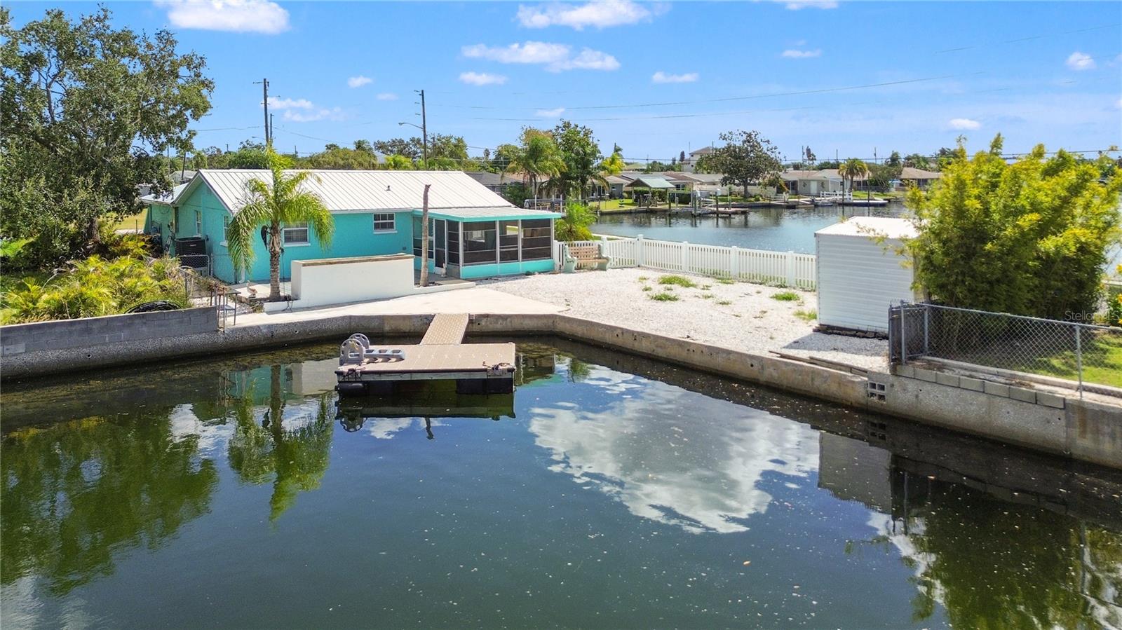 Image 29 of 42 For 13725 Mattix Avenue