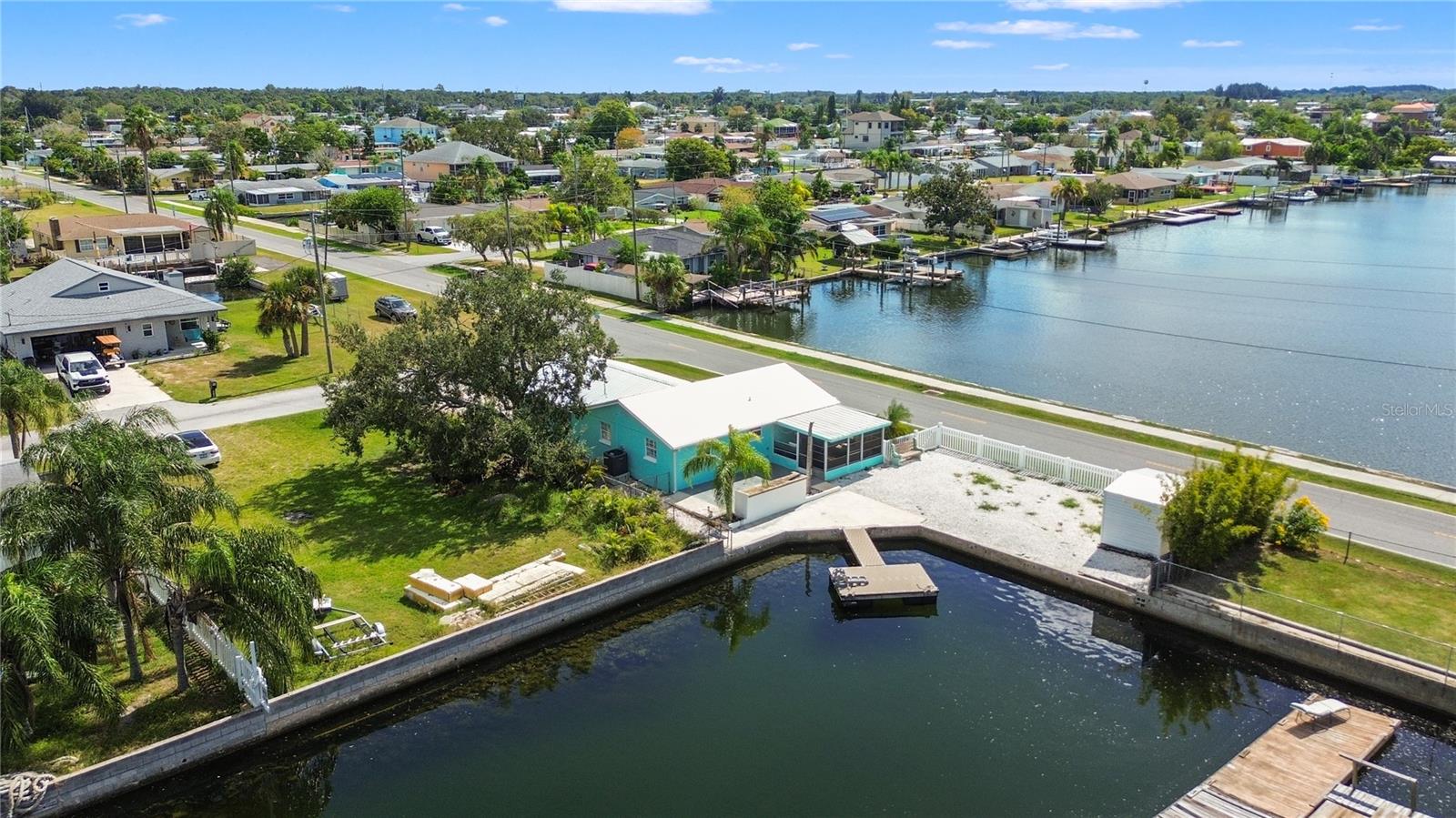 Image 32 of 42 For 13725 Mattix Avenue