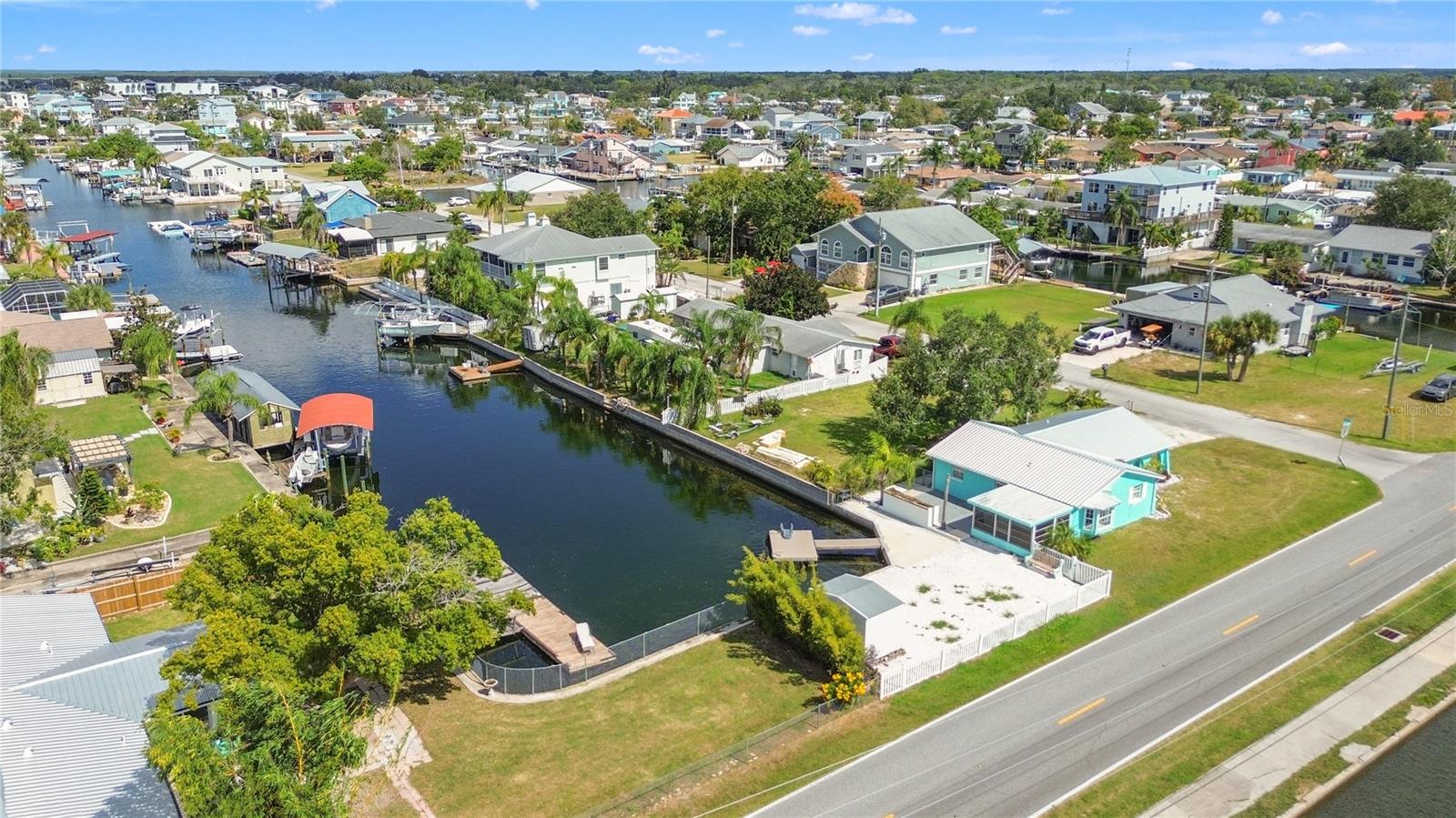 Image 33 of 42 For 13725 Mattix Avenue