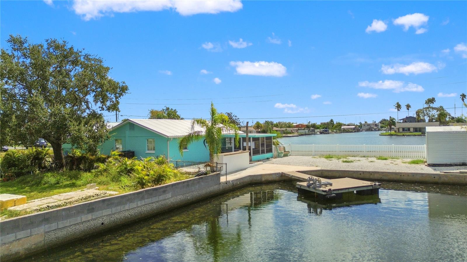 Image 5 of 42 For 13725 Mattix Avenue