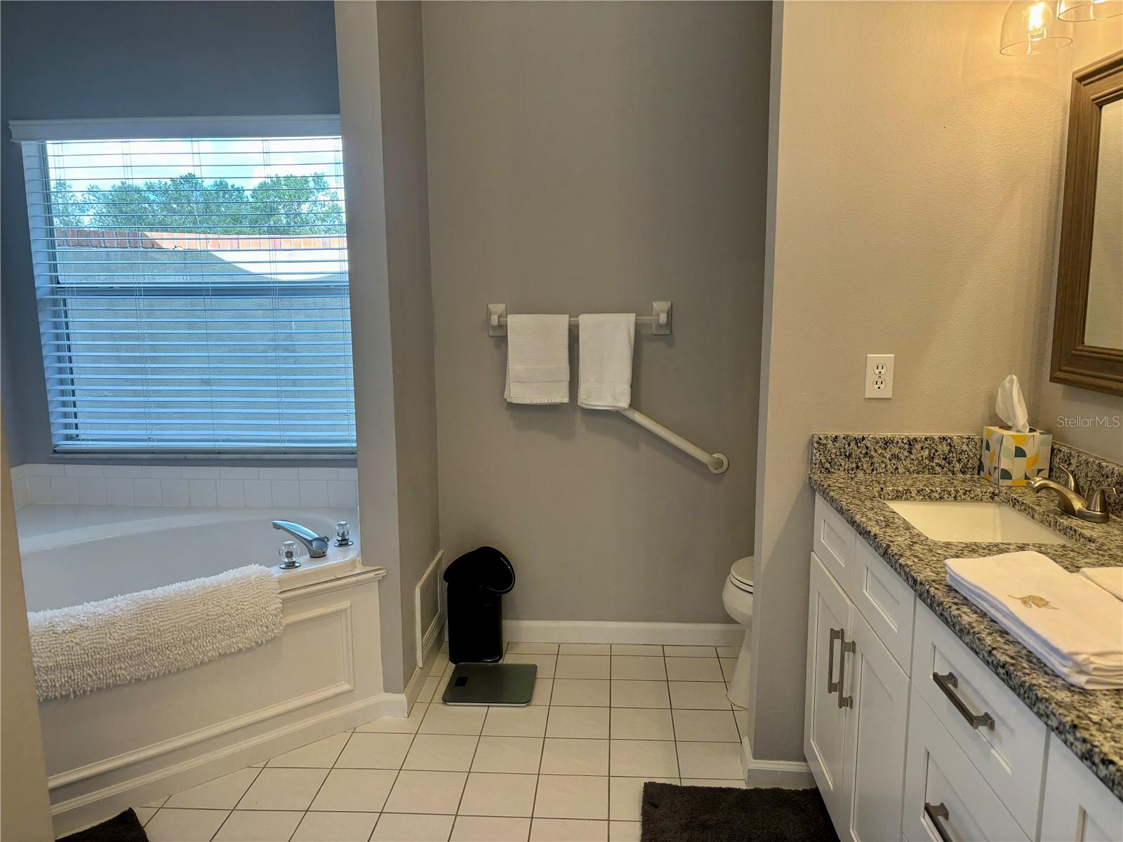 Image 29 of 61 For 1950 Bern Creek Loop