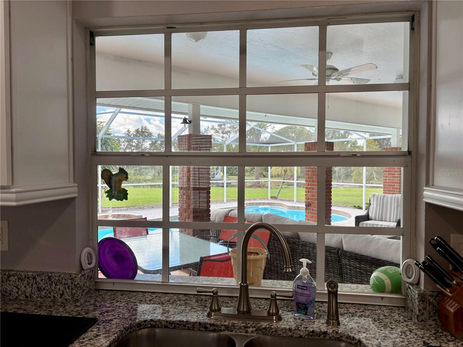 Image 31 of 61 For 1950 Bern Creek Loop