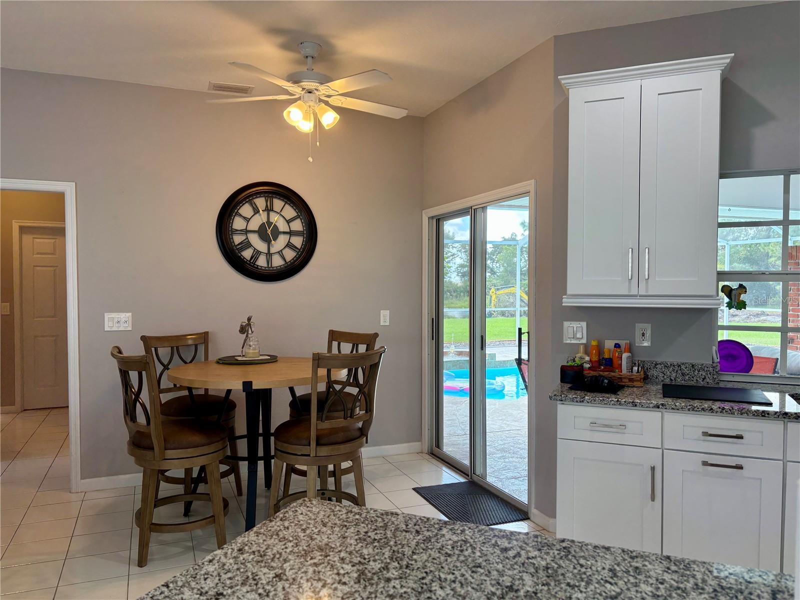 Image 33 of 61 For 1950 Bern Creek Loop