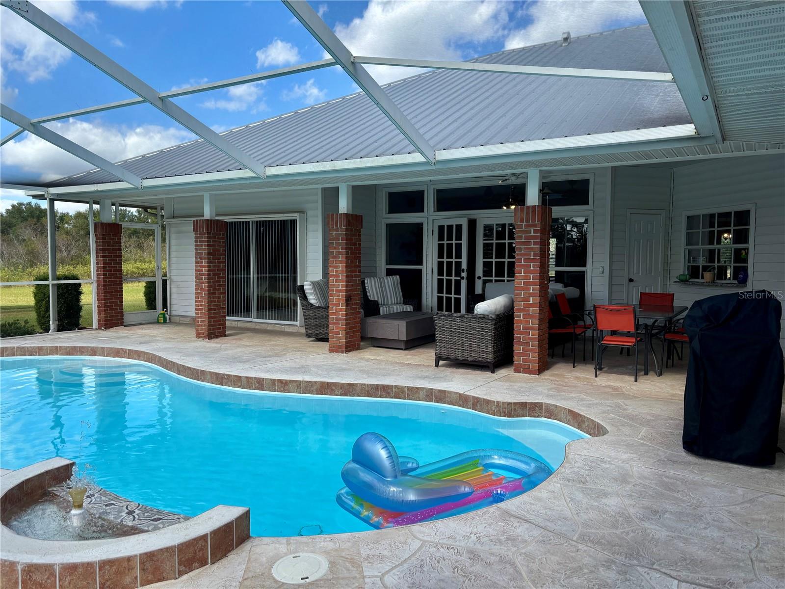 Image 48 of 61 For 1950 Bern Creek Loop