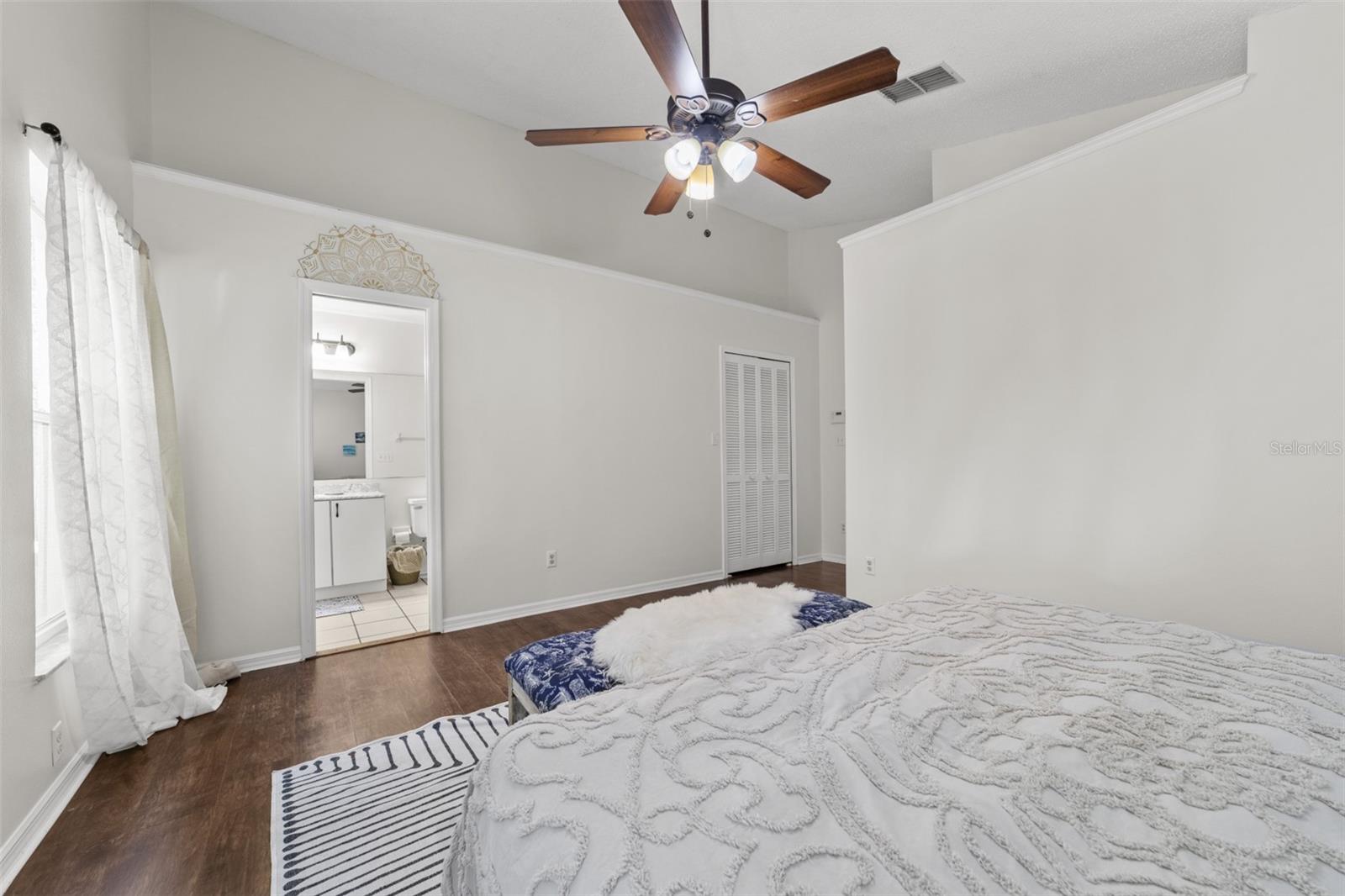 Image 15 of 26 For 1008 Country Cove Court