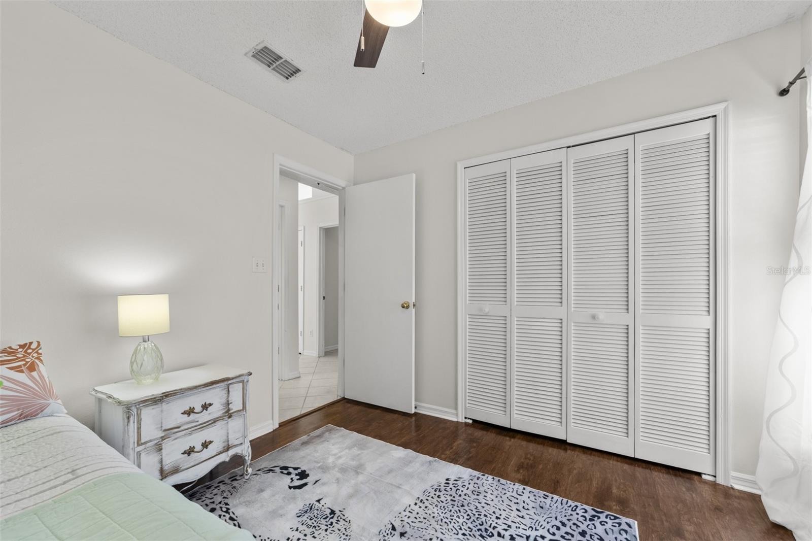 Image 19 of 26 For 1008 Country Cove Court