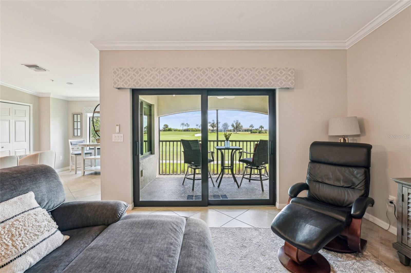 Image 13 of 100 For 5528 Palmer Circle 204