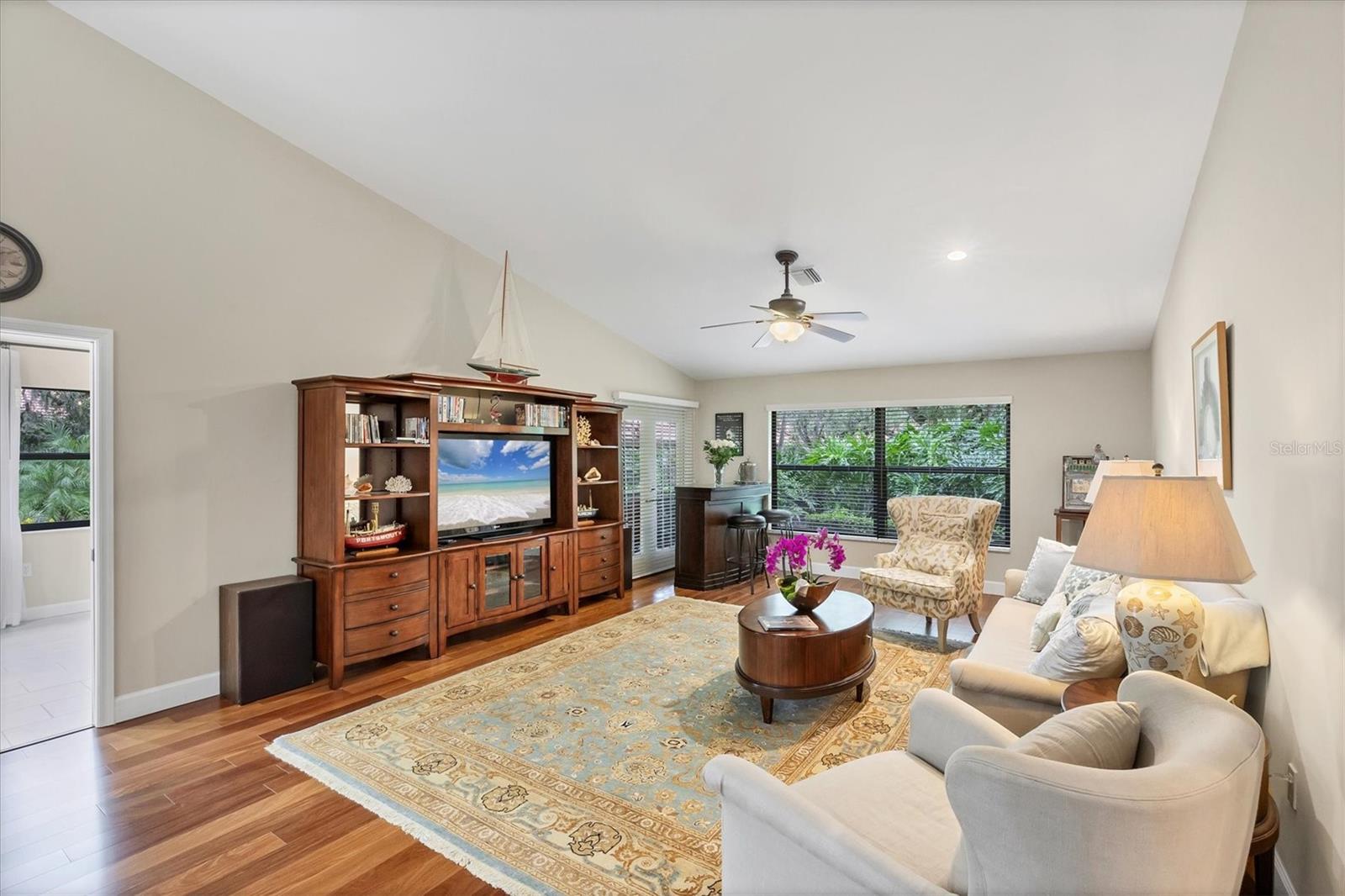 Image 13 of 94 For 7254 Oak Moss Drive 72