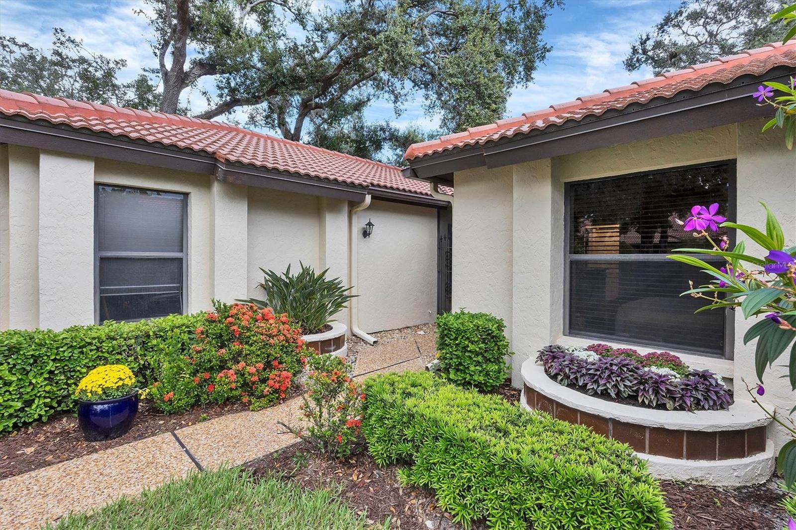 Image 5 of 94 For 7254 Oak Moss Drive 72