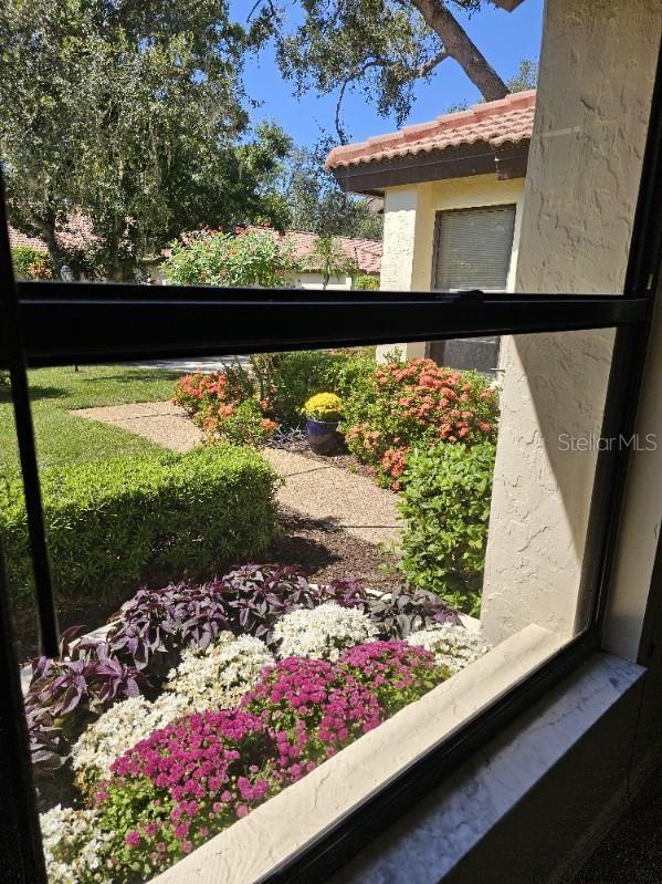 Image 51 of 94 For 7254 Oak Moss Drive 72