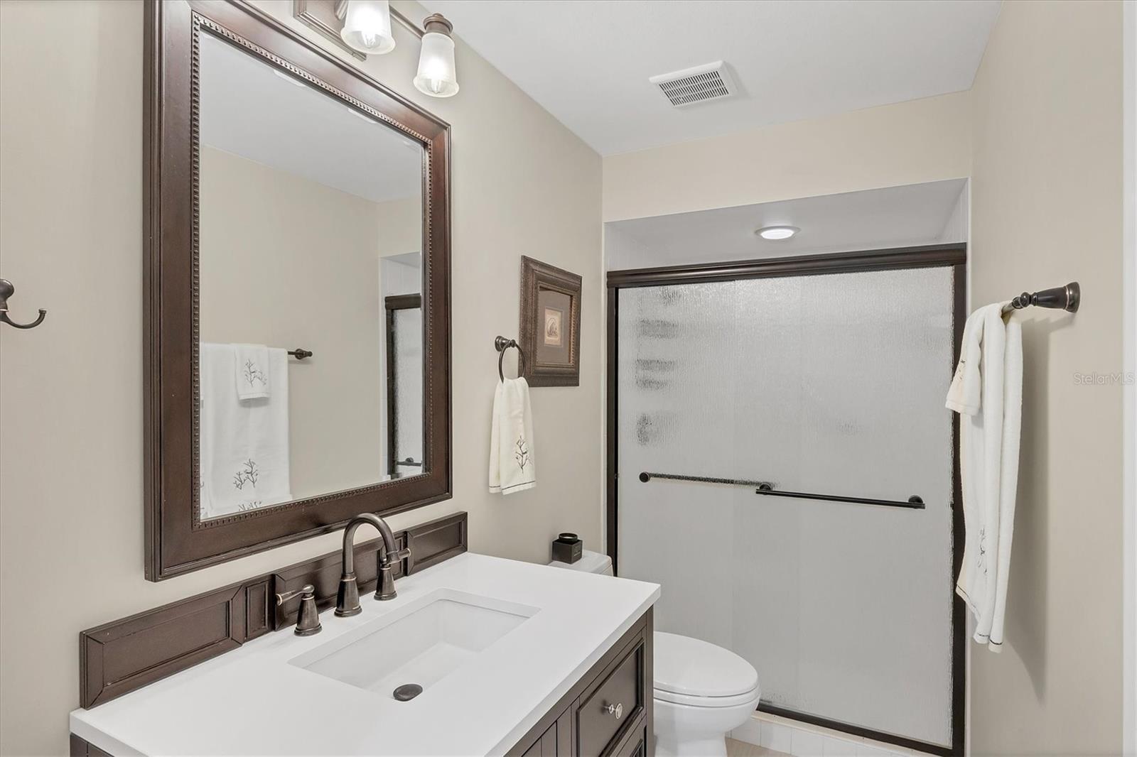 Image 52 of 94 For 7254 Oak Moss Drive 72