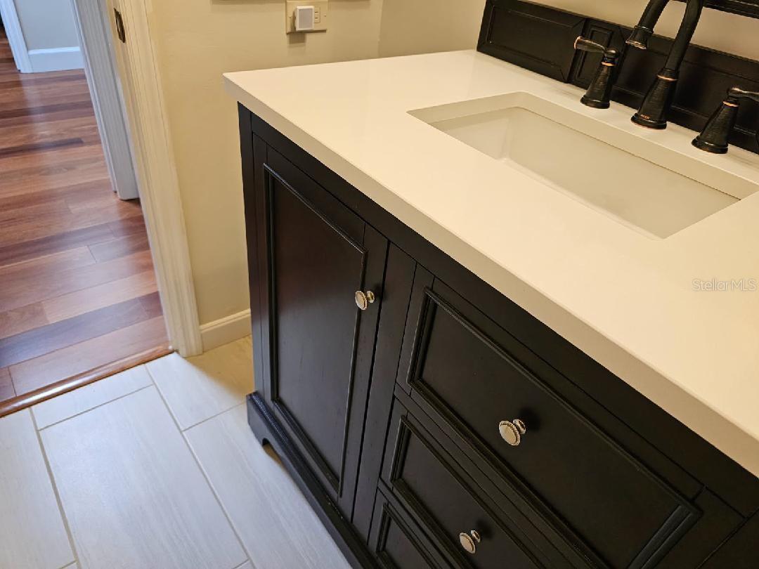 Image 55 of 94 For 7254 Oak Moss Drive 72