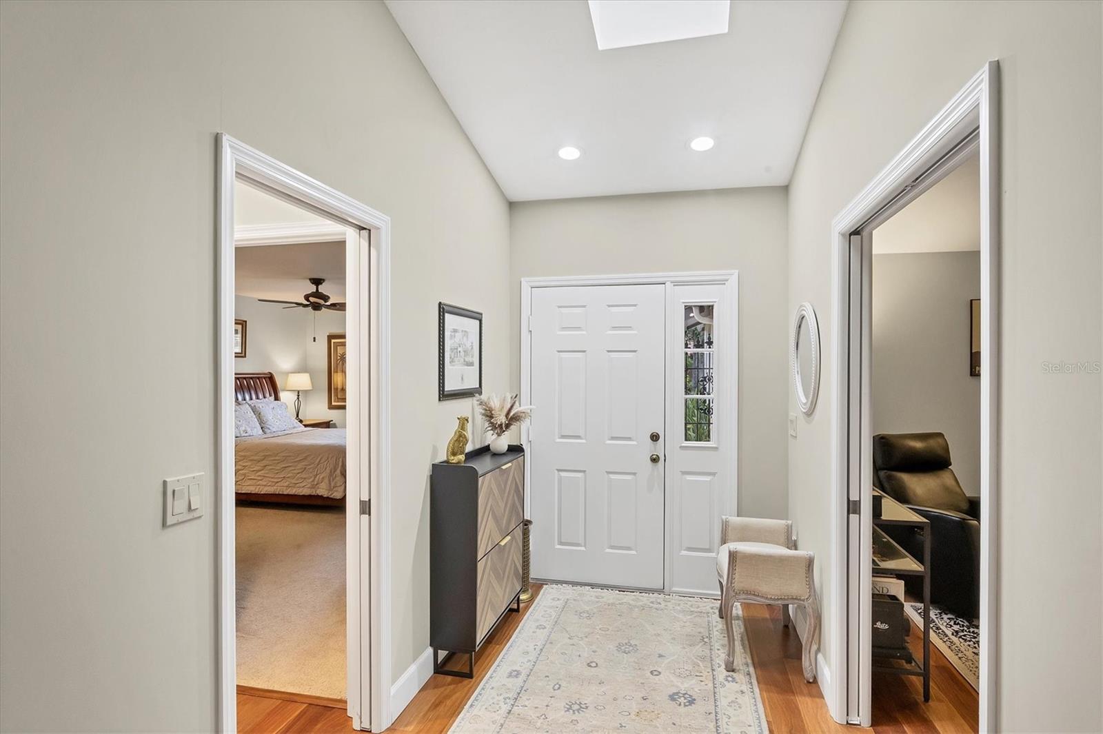 Image 8 of 94 For 7254 Oak Moss Drive 72