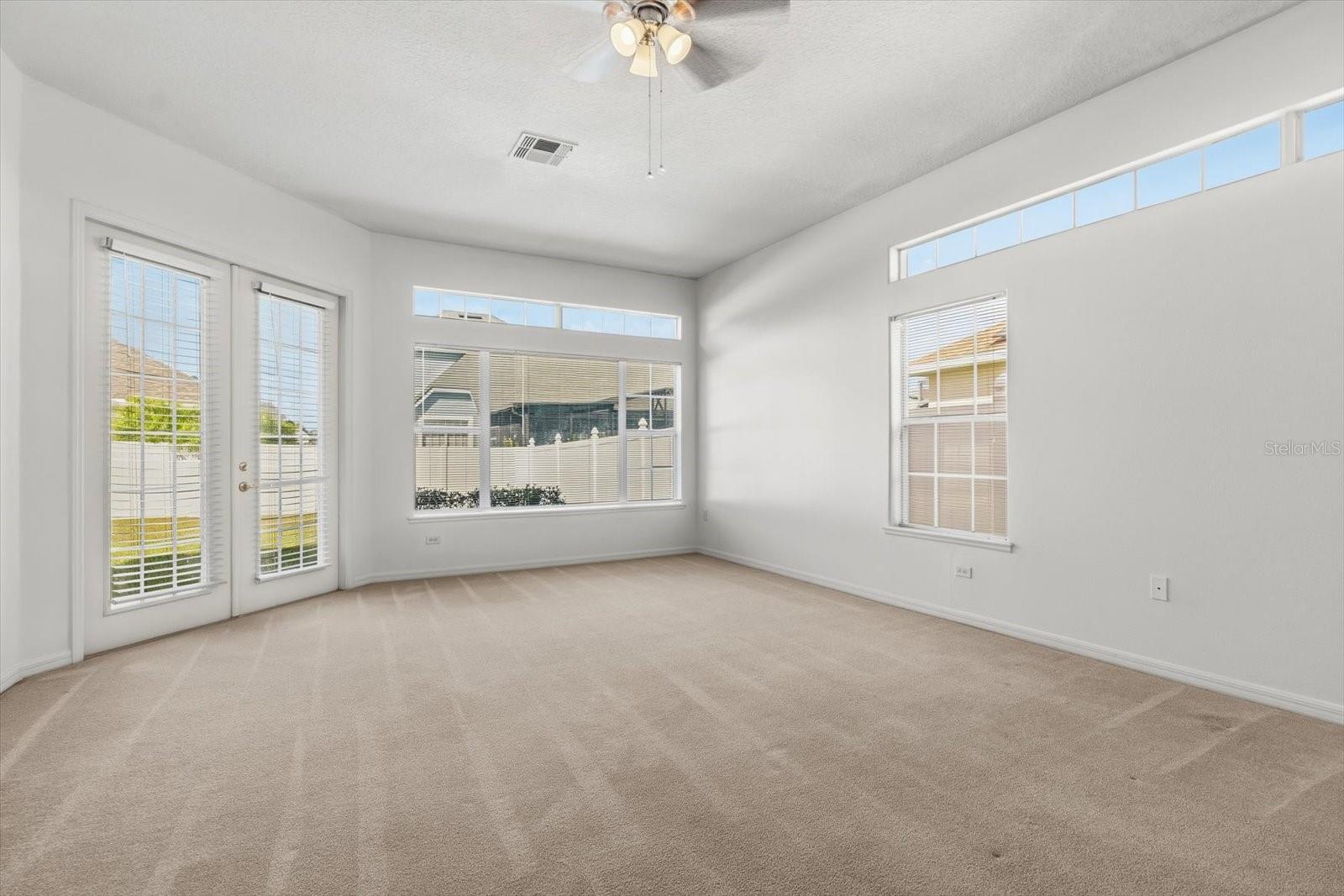 Image 6 of 45 For 1678 Swallowtail Lane