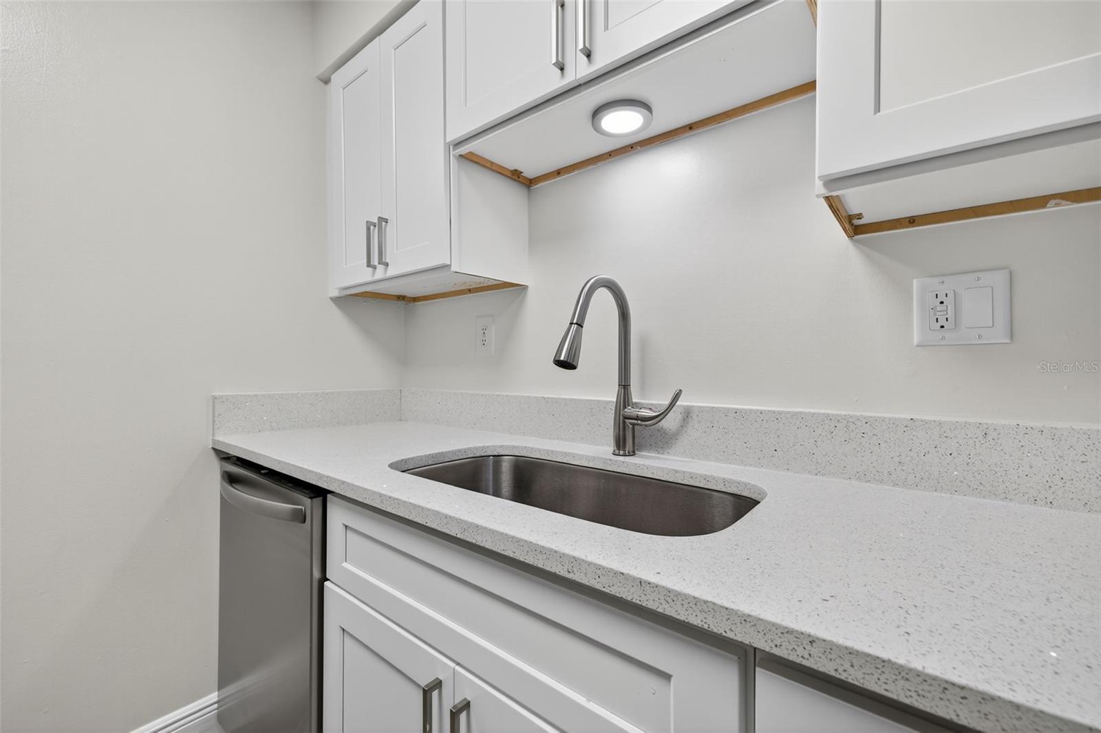 Image 12 of 34 For 612 Bass Court 612-2b