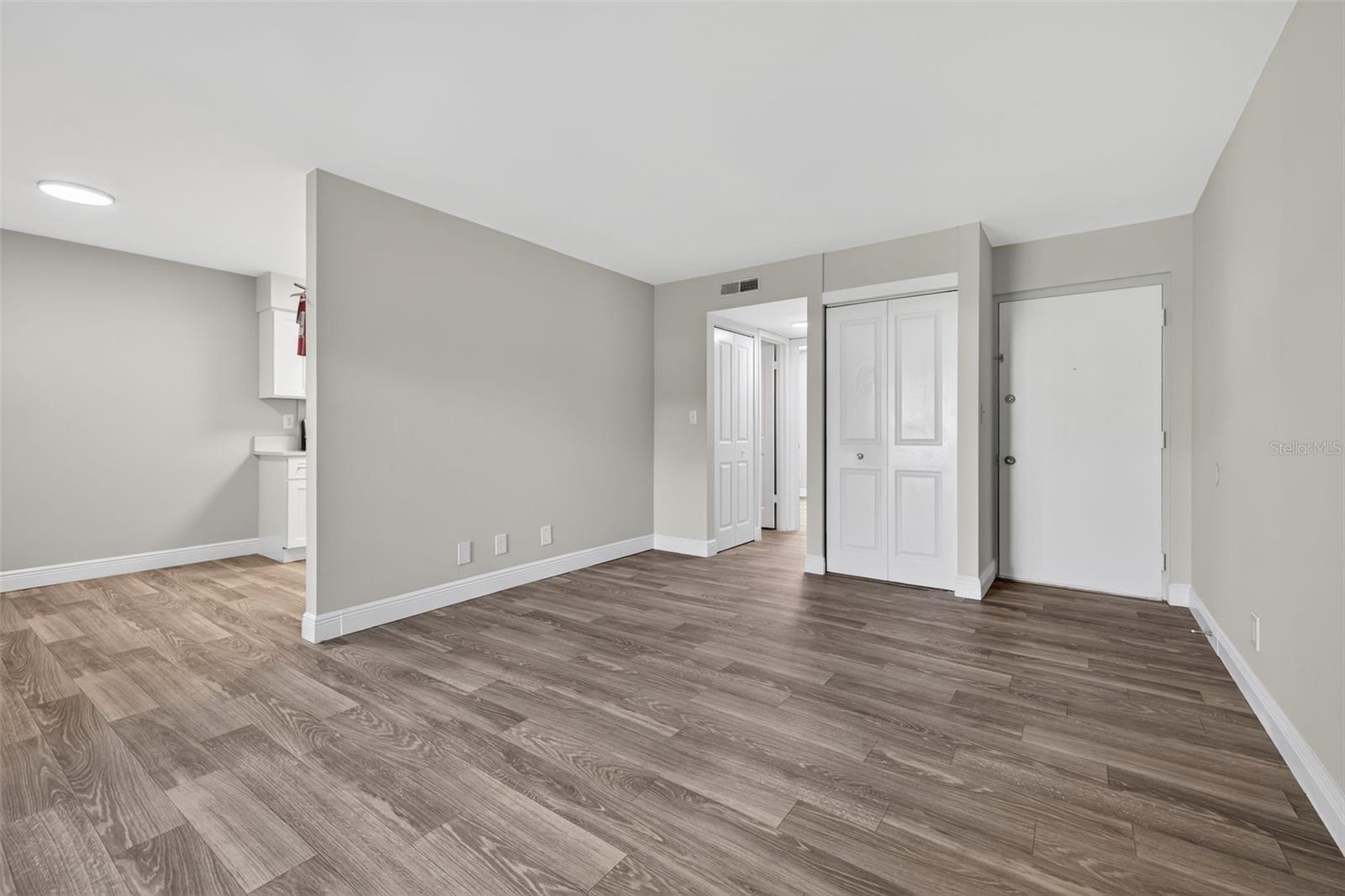 Image 5 of 34 For 612 Bass Court 612-2b