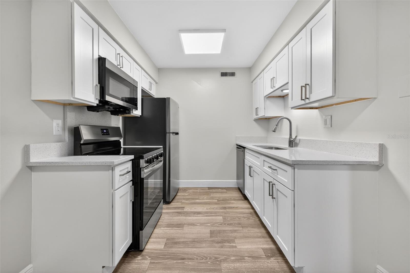 Image 8 of 34 For 612 Bass Court 612-2b