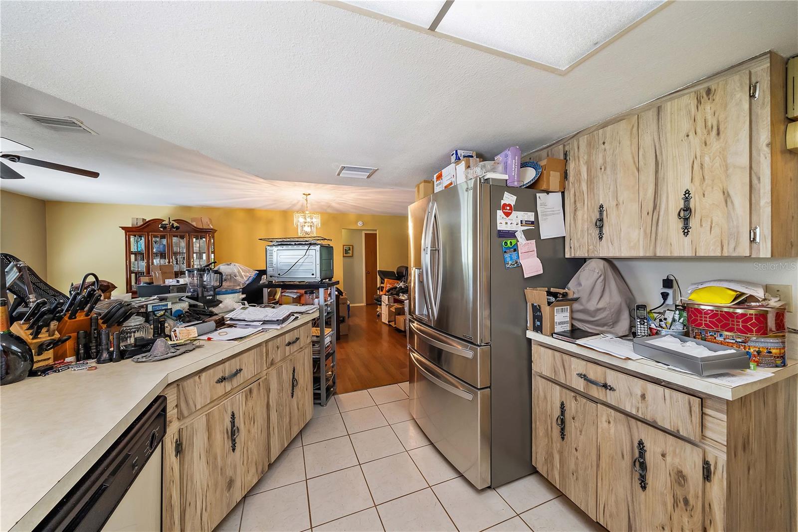 Image 15 of 32 For 1001 Malay Terrace Nw