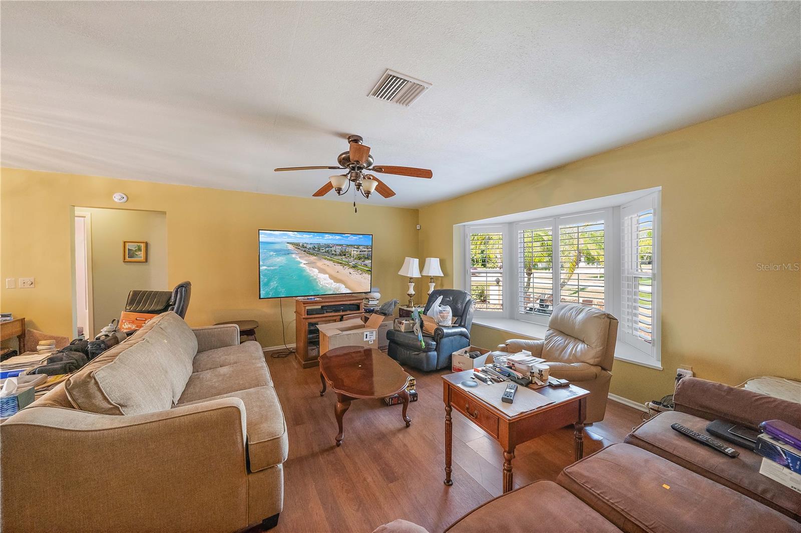 Image 20 of 32 For 1001 Malay Terrace Nw