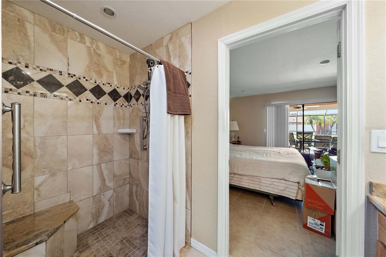 Image 25 of 32 For 1001 Malay Terrace Nw