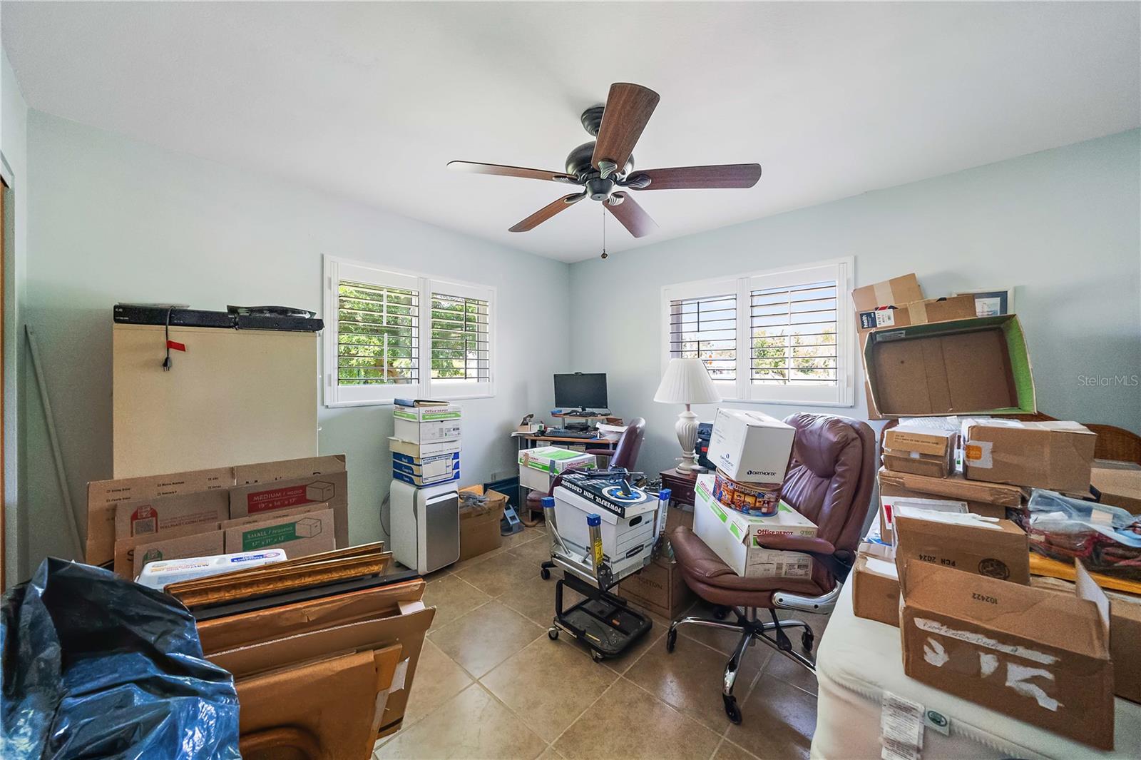 Image 27 of 32 For 1001 Malay Terrace Nw