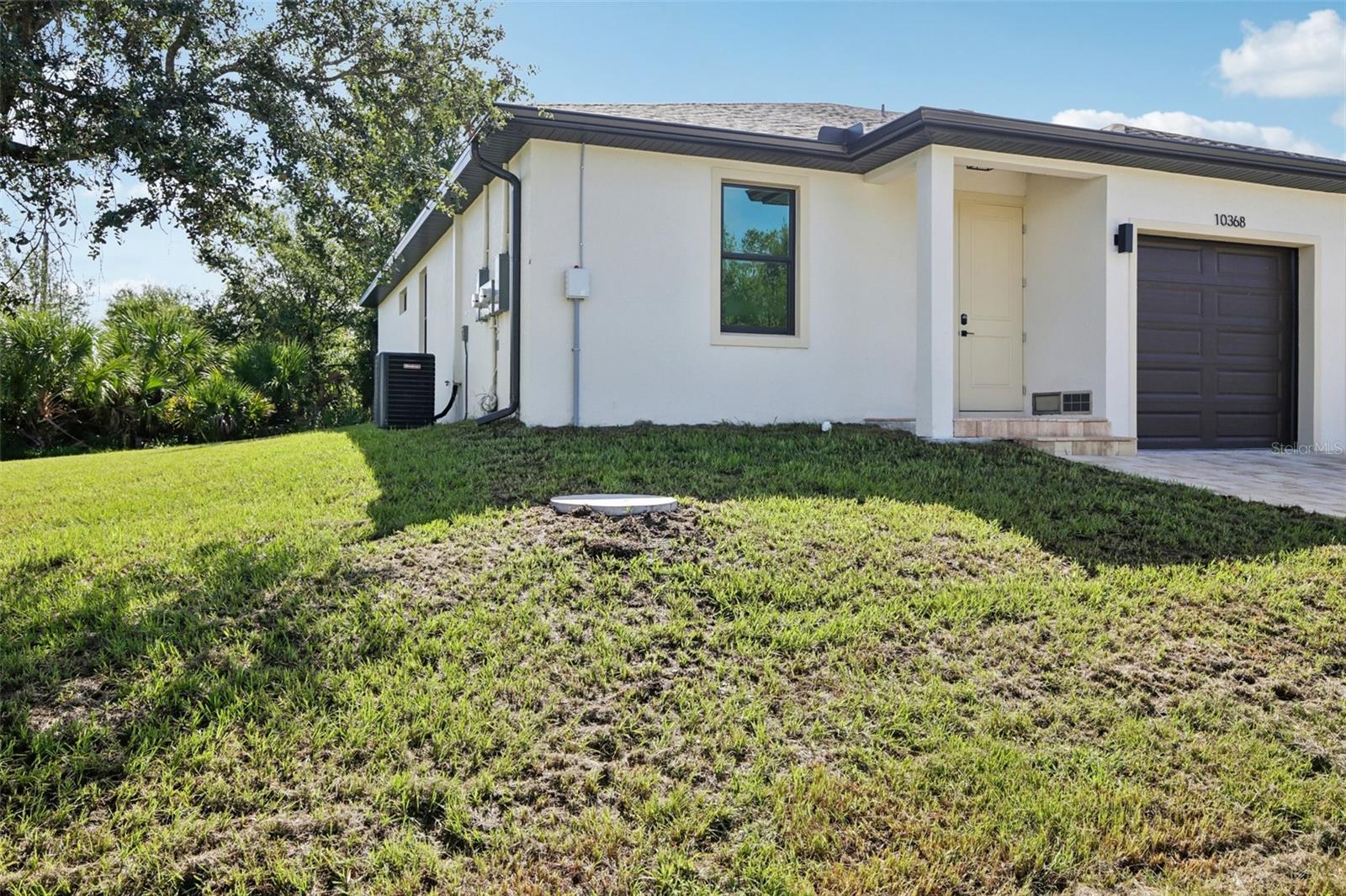 Image 3 of 25 For 10368 Port Everglades Street