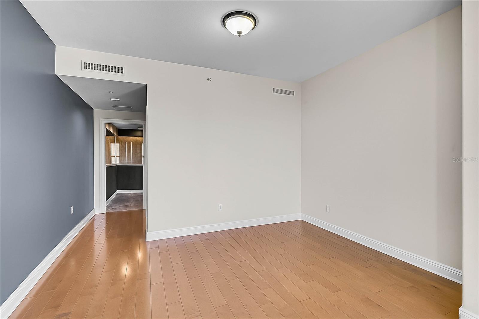 Image 12 of 51 For 1771 Ringling Boulevard 704