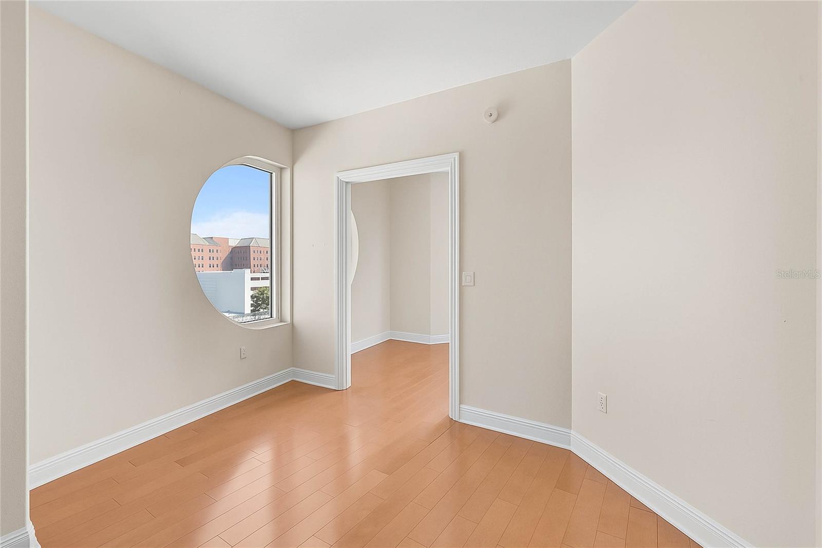 Image 18 of 51 For 1771 Ringling Boulevard 704