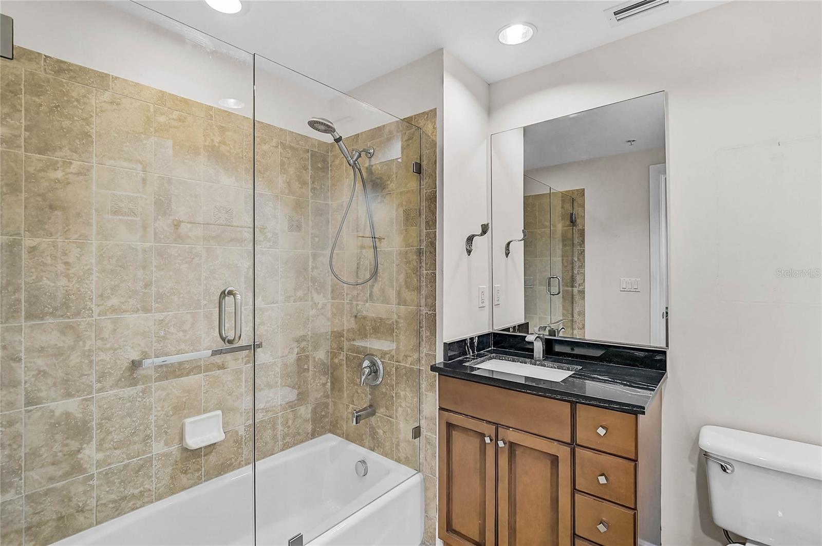 Image 20 of 51 For 1771 Ringling Boulevard 704