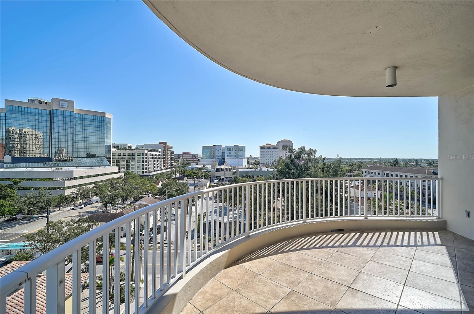 Image 27 of 51 For 1771 Ringling Boulevard 704