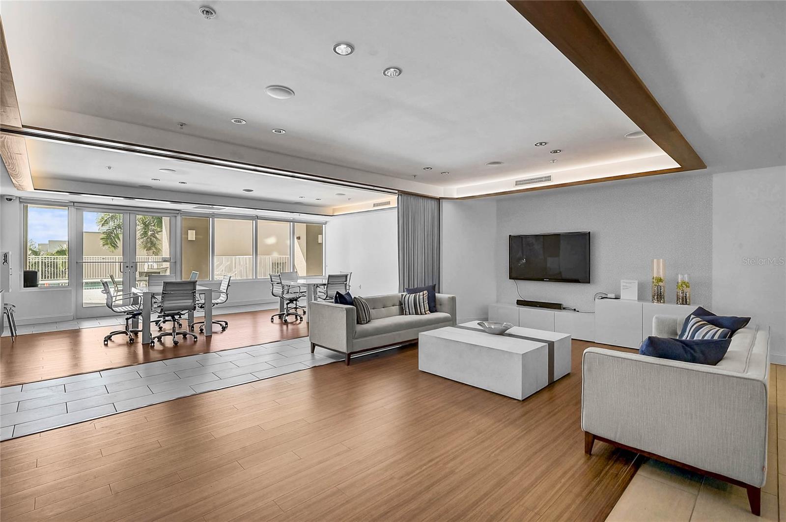 Image 31 of 51 For 1771 Ringling Boulevard 704