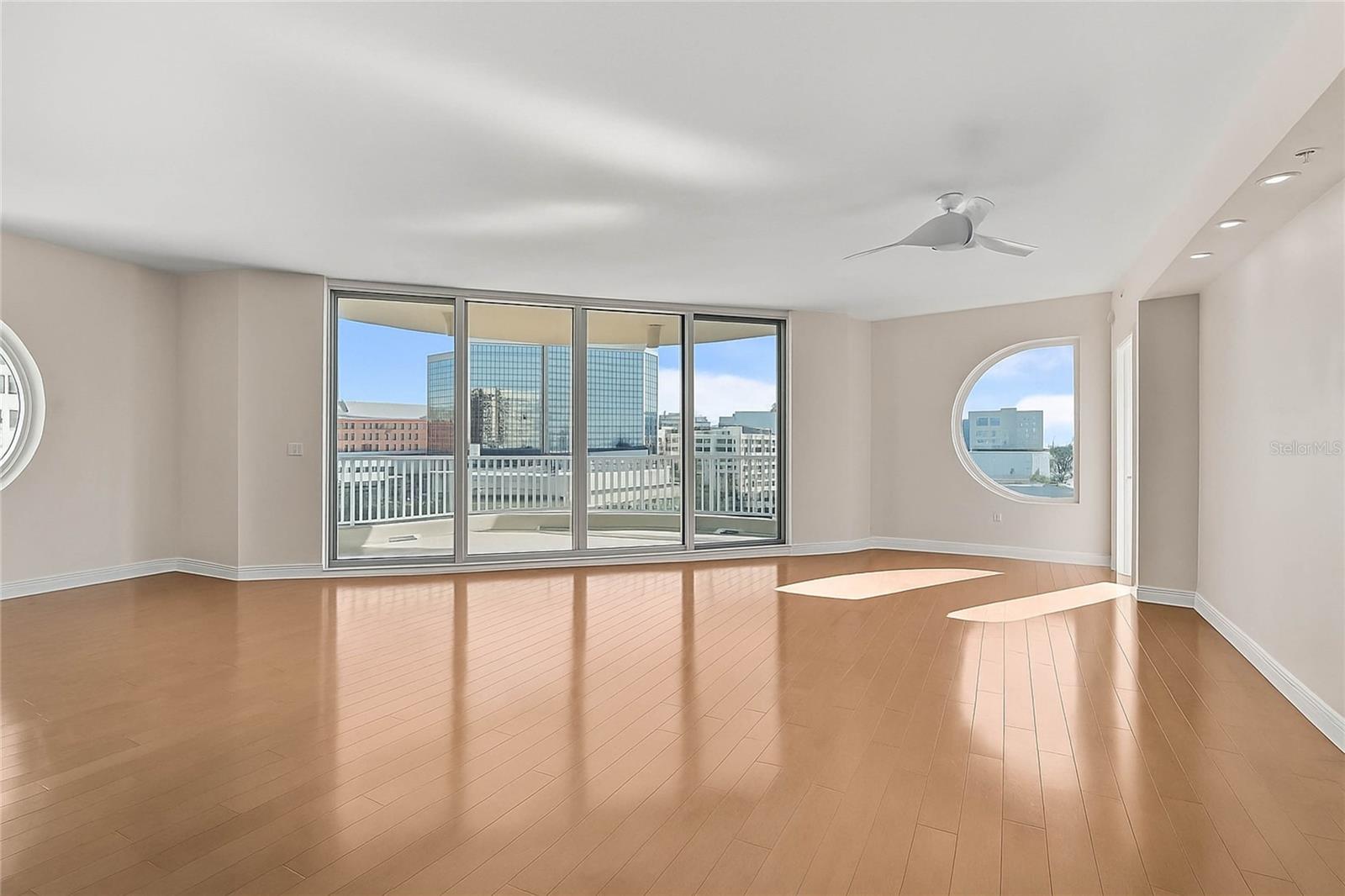 Image 6 of 51 For 1771 Ringling Boulevard 704