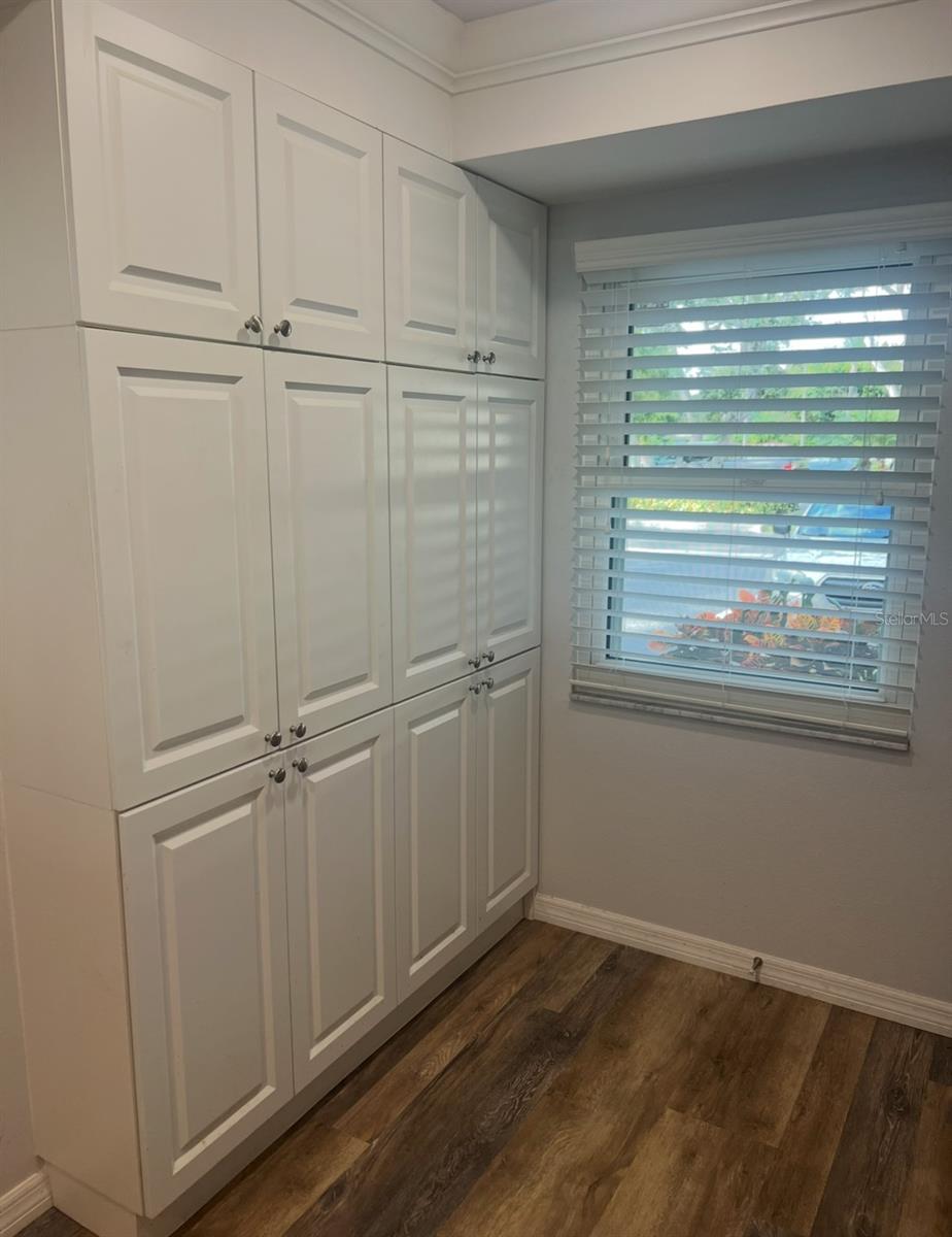 Image 12 of 12 For 2641 Woodgate Lane H1