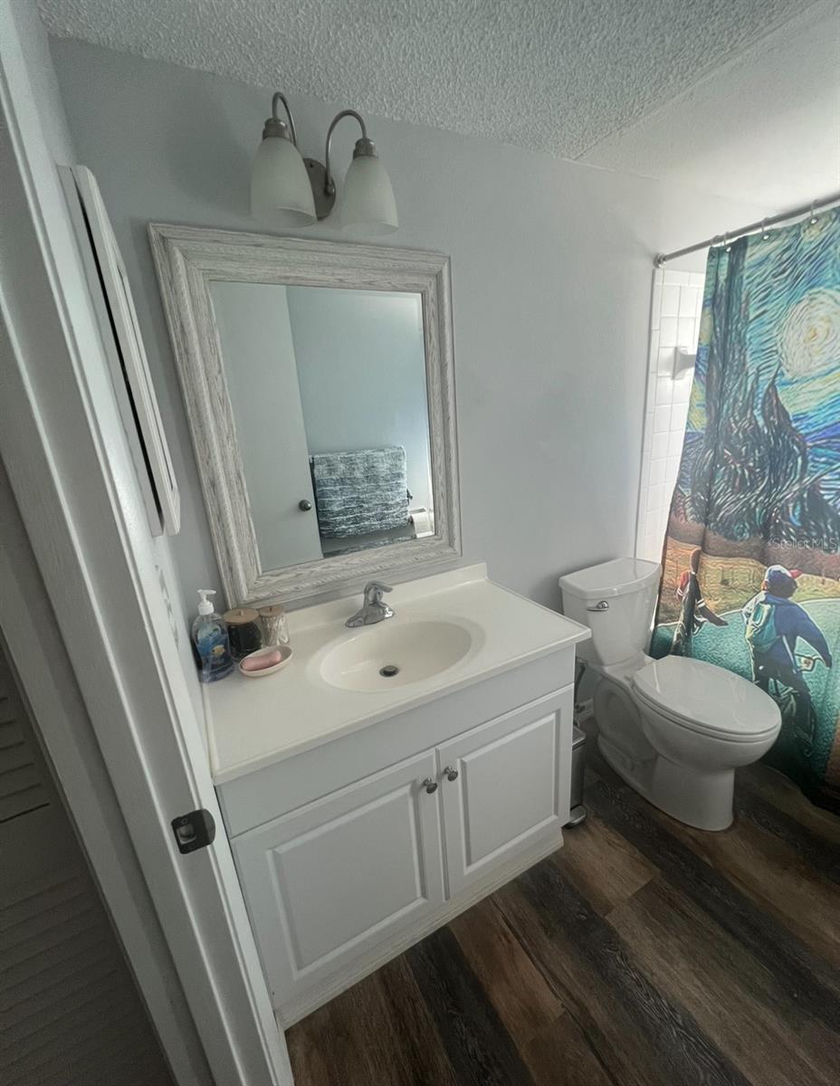 Image 7 of 7 For 2641 Woodgate Lane H1