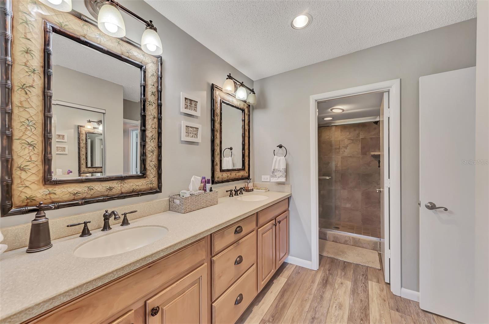 Image 31 of 88 For 3141 Heatherwood Lane