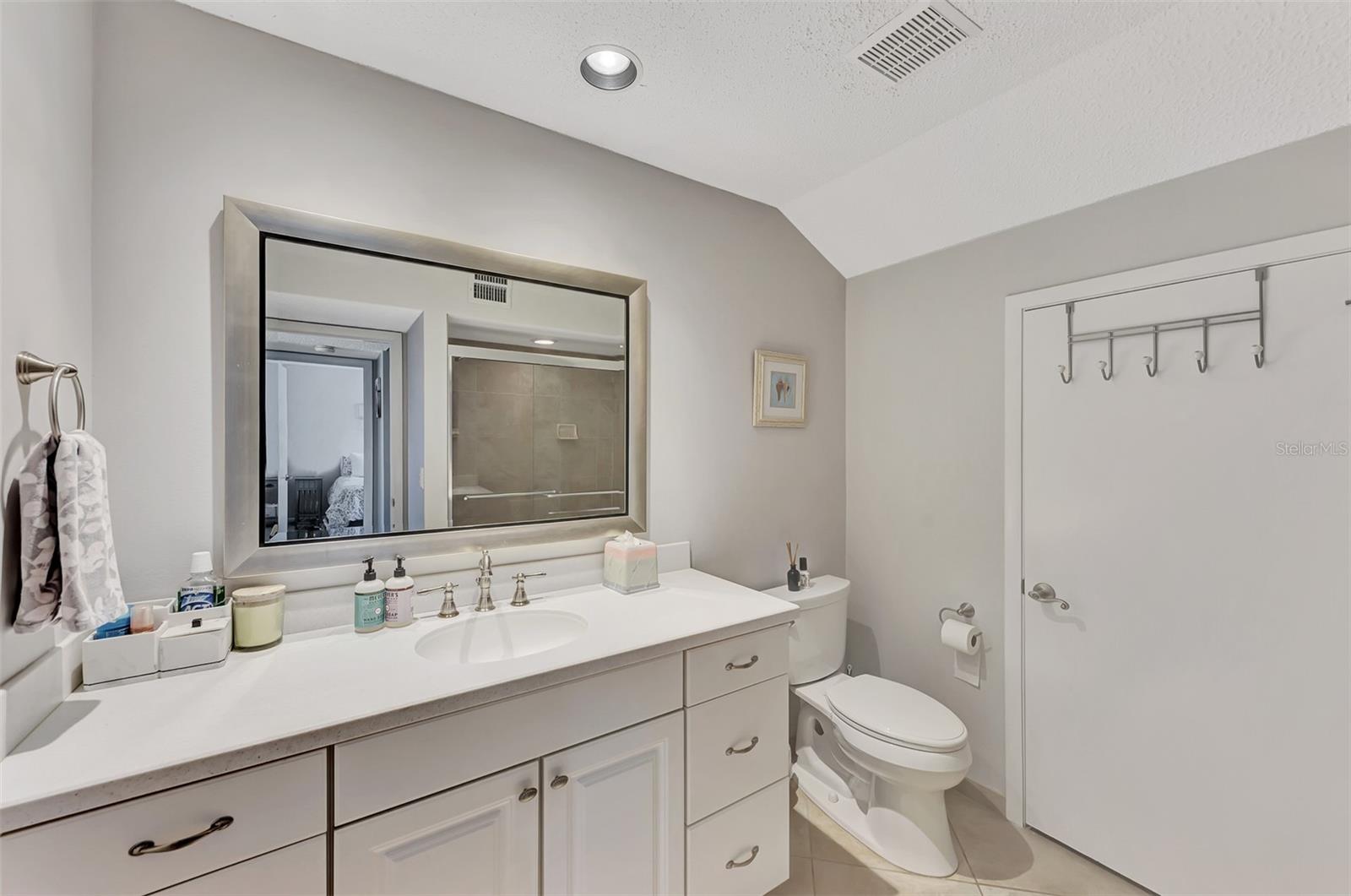 Image 36 of 88 For 3141 Heatherwood Lane