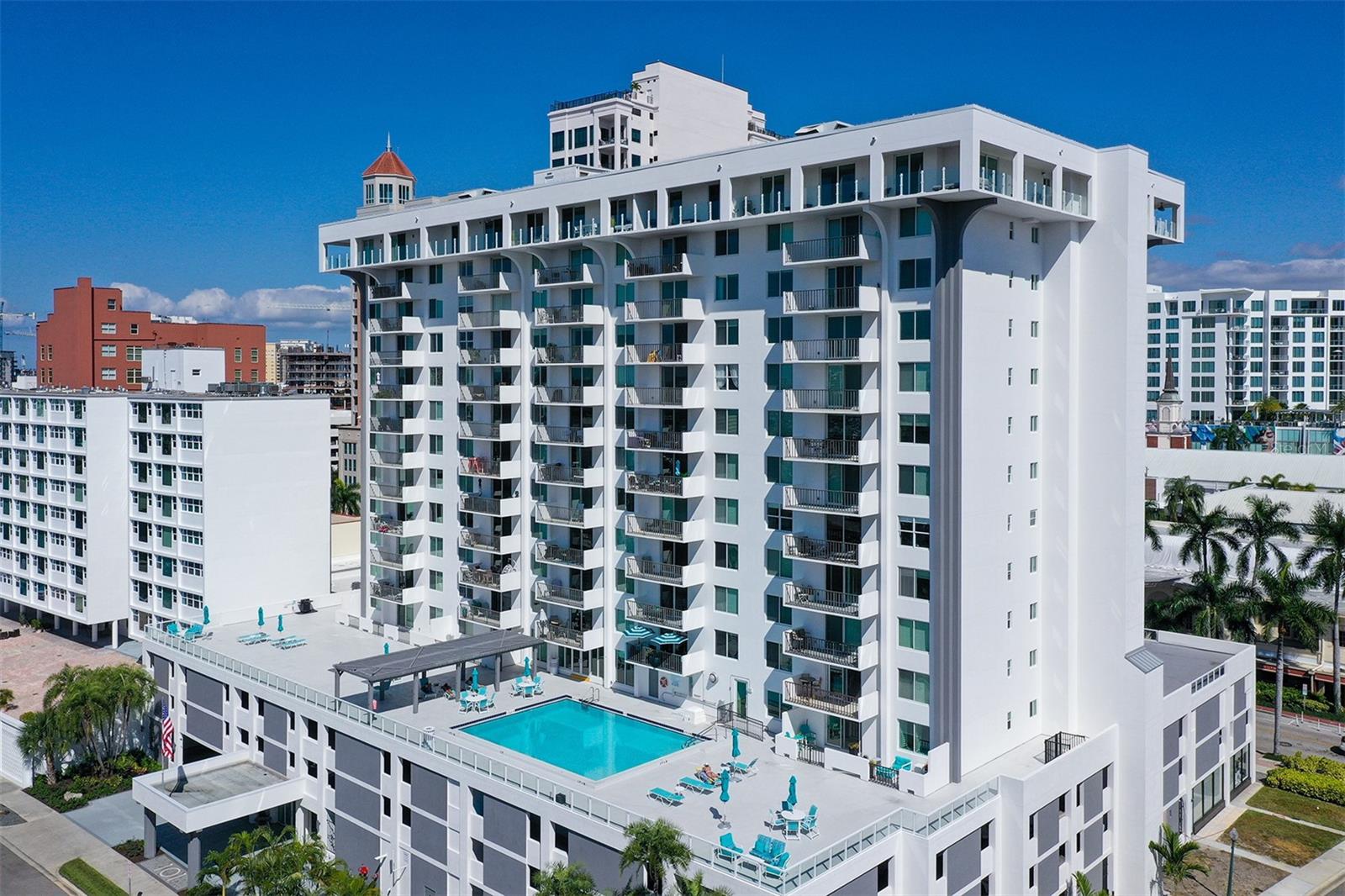 Image 3 of 38 For 101 Gulfstream Avenue 5g