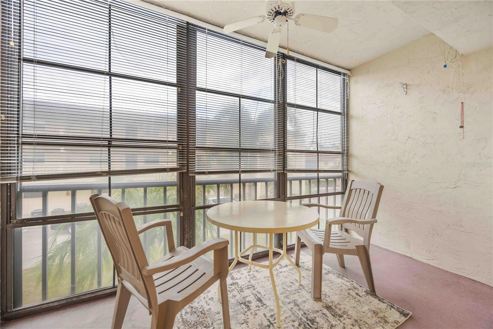 Image 26 of 28 For 2220 Stickney Point Road 524