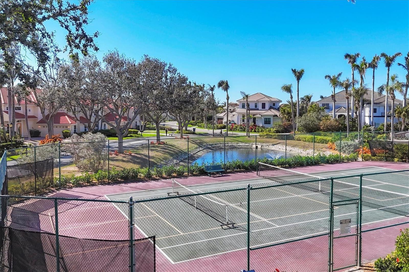 Image 37 of 44 For 12622 Safe Harbour Drive