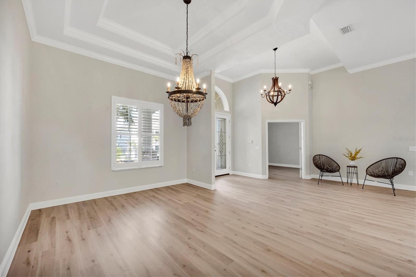 Image 9 of 44 For 12622 Safe Harbour Drive