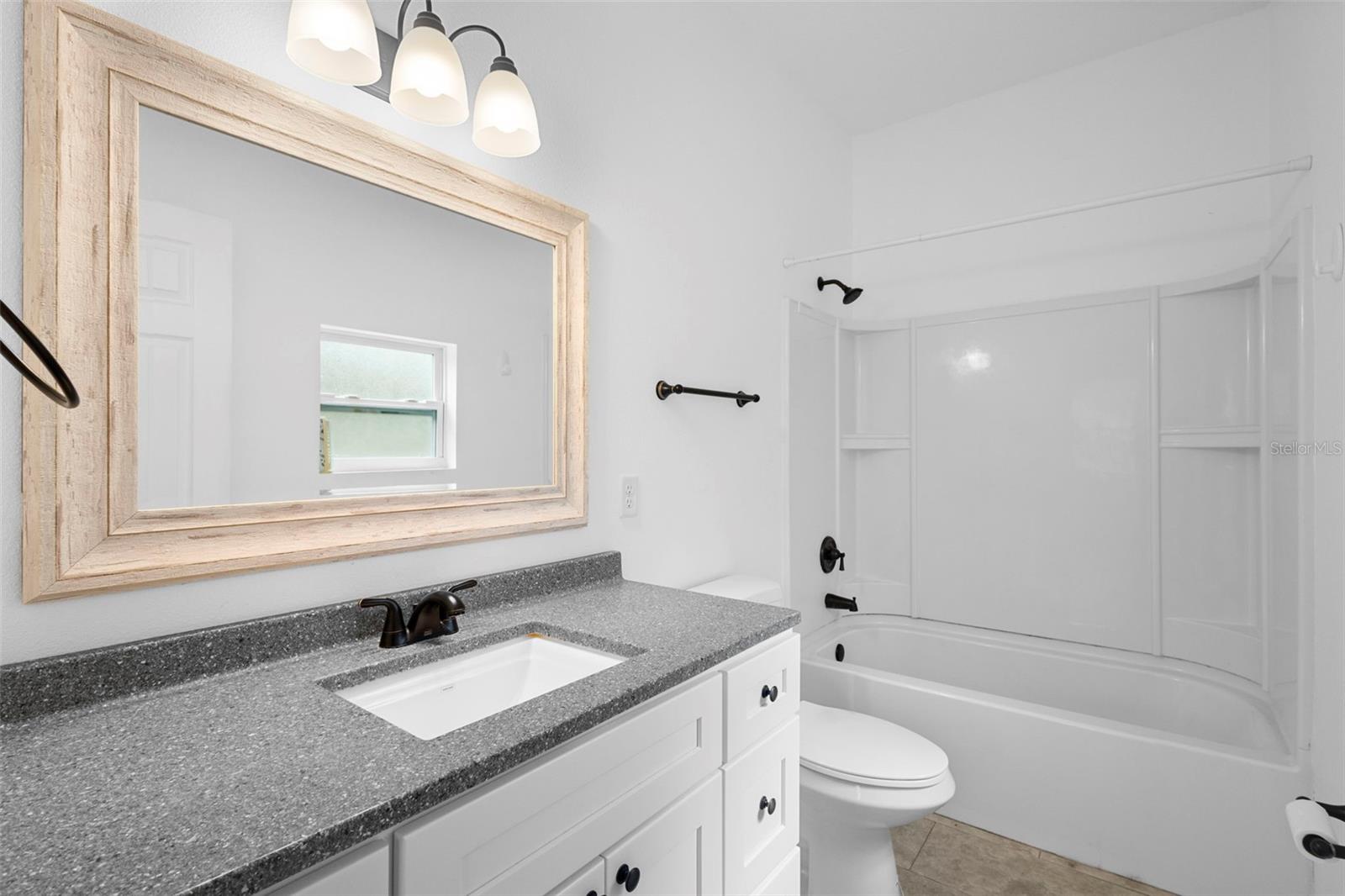 Image 3 of 35 For 1820 18th Street