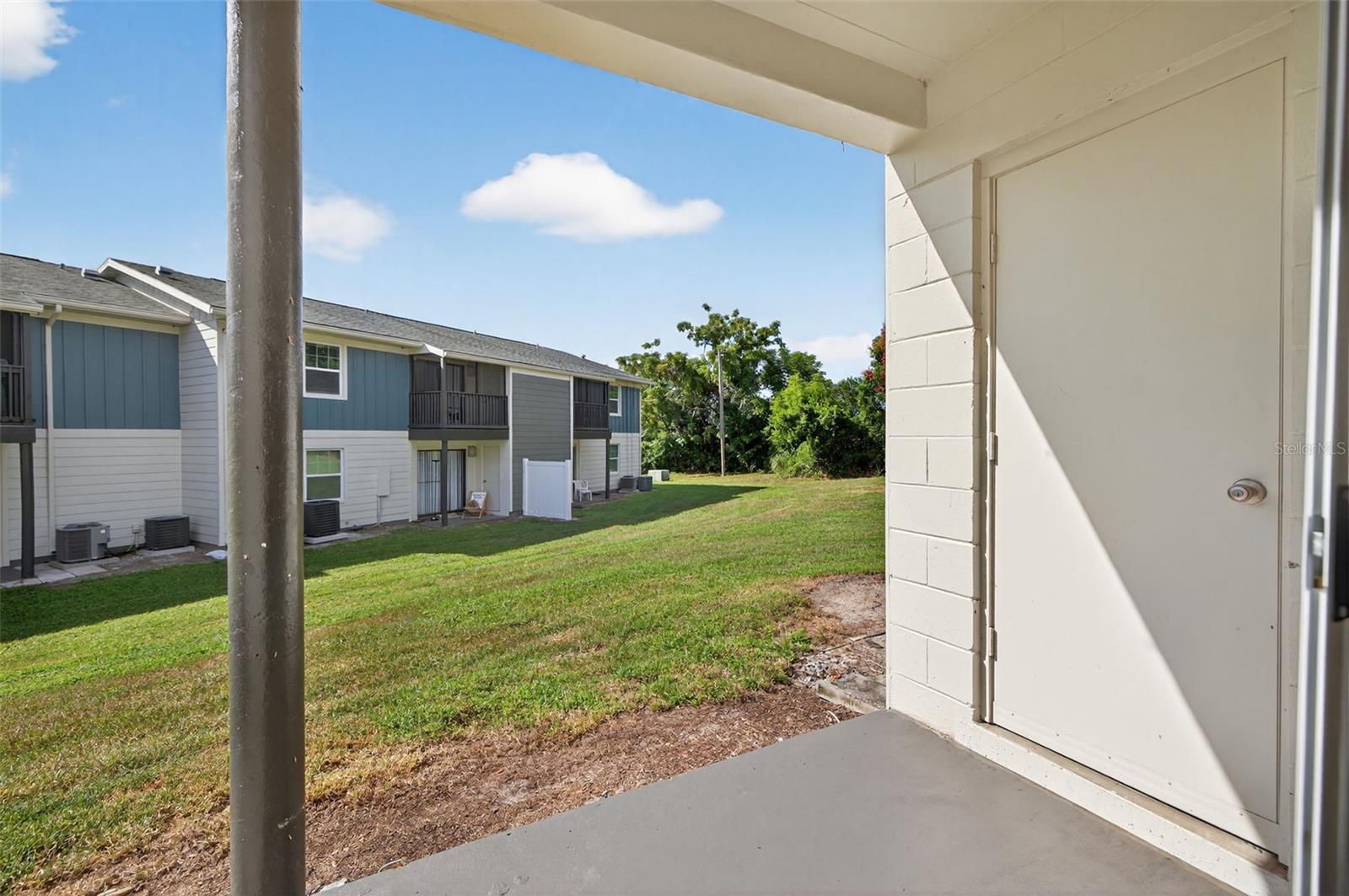 Image 15 of 32 For 612 Bass Court 1124-a