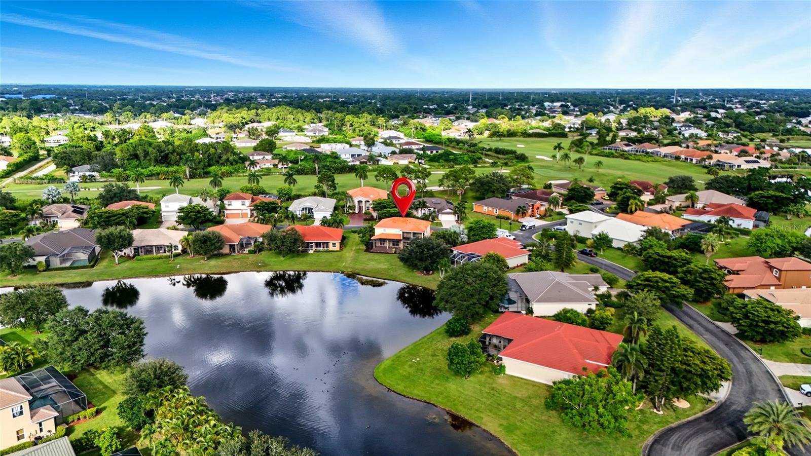 Listing photo id 43 for 4577 Fairloop Run