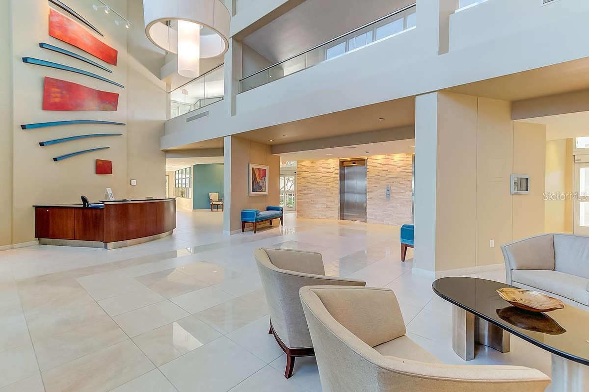 Listing photo id 23 for 988 Blvd Of The Arts  1011