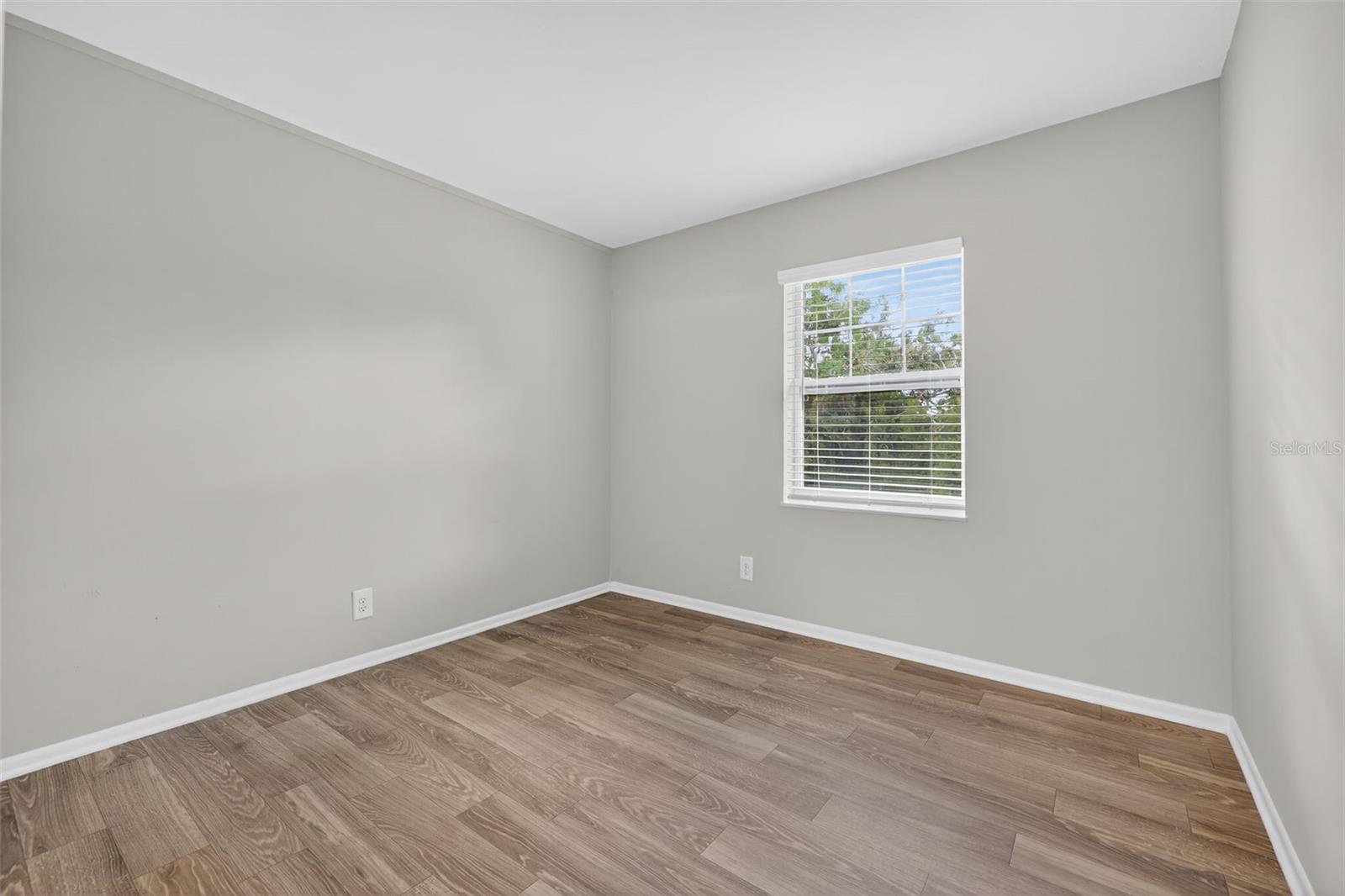 Image 14 of 35 For 612 Bass Court Th-608