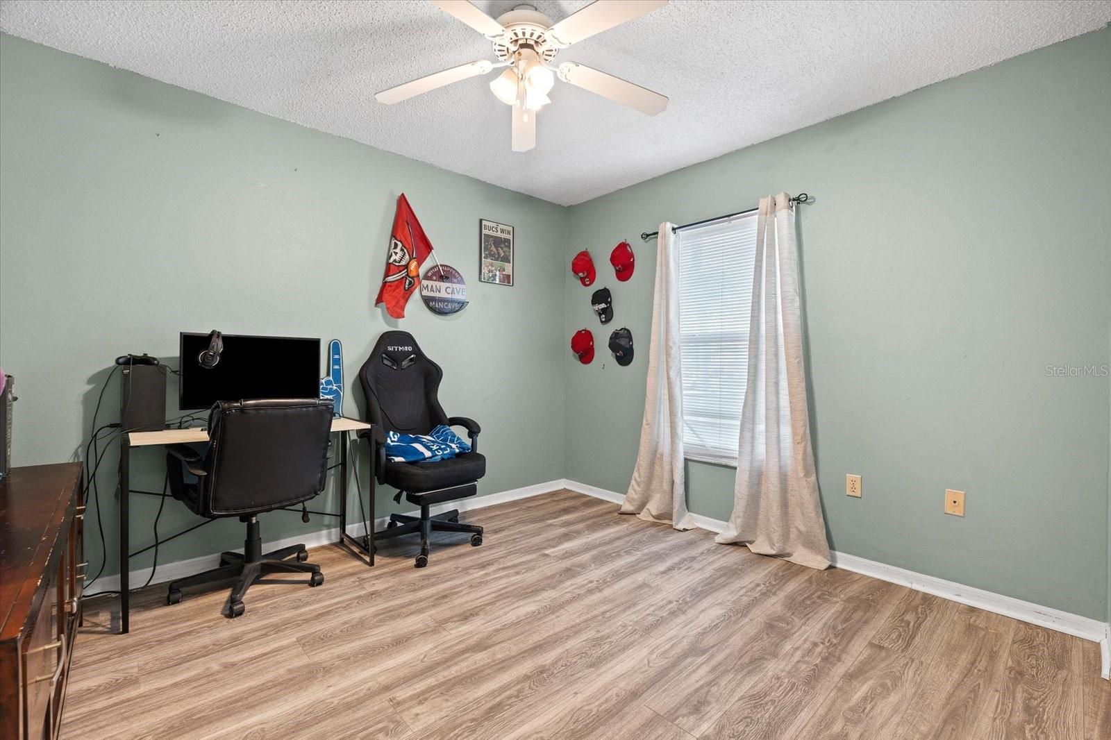 Image 20 of 33 For 5004 3rd Avenue W