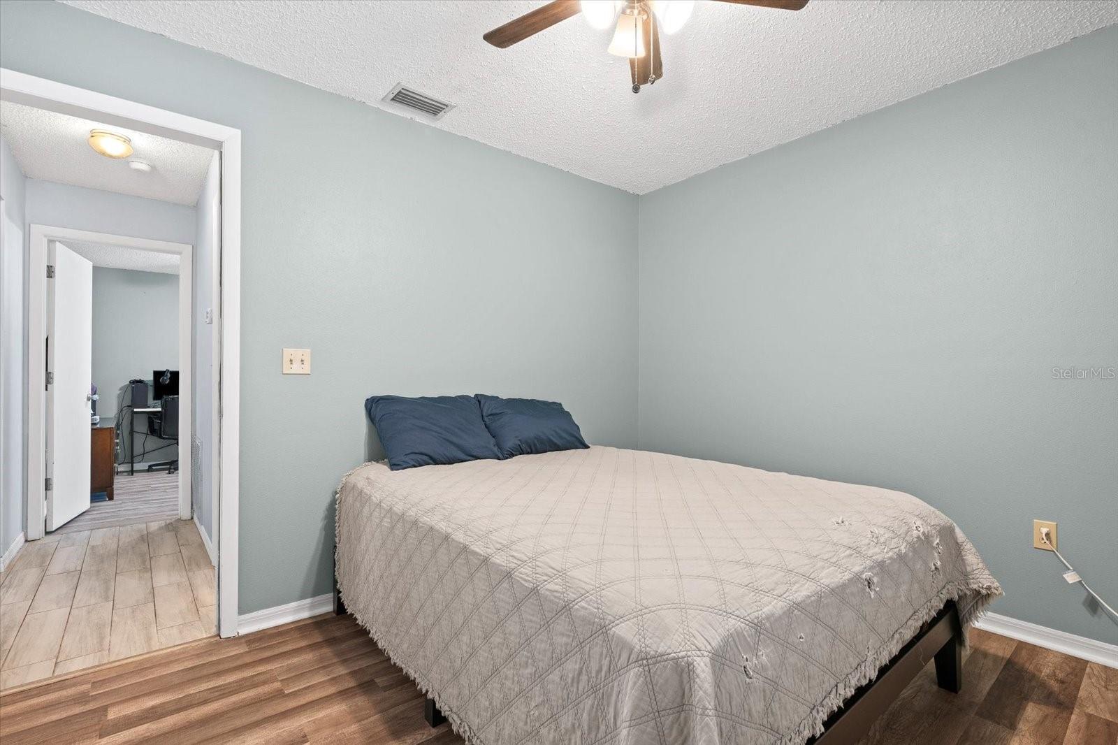 Image 24 of 33 For 5004 3rd Avenue W