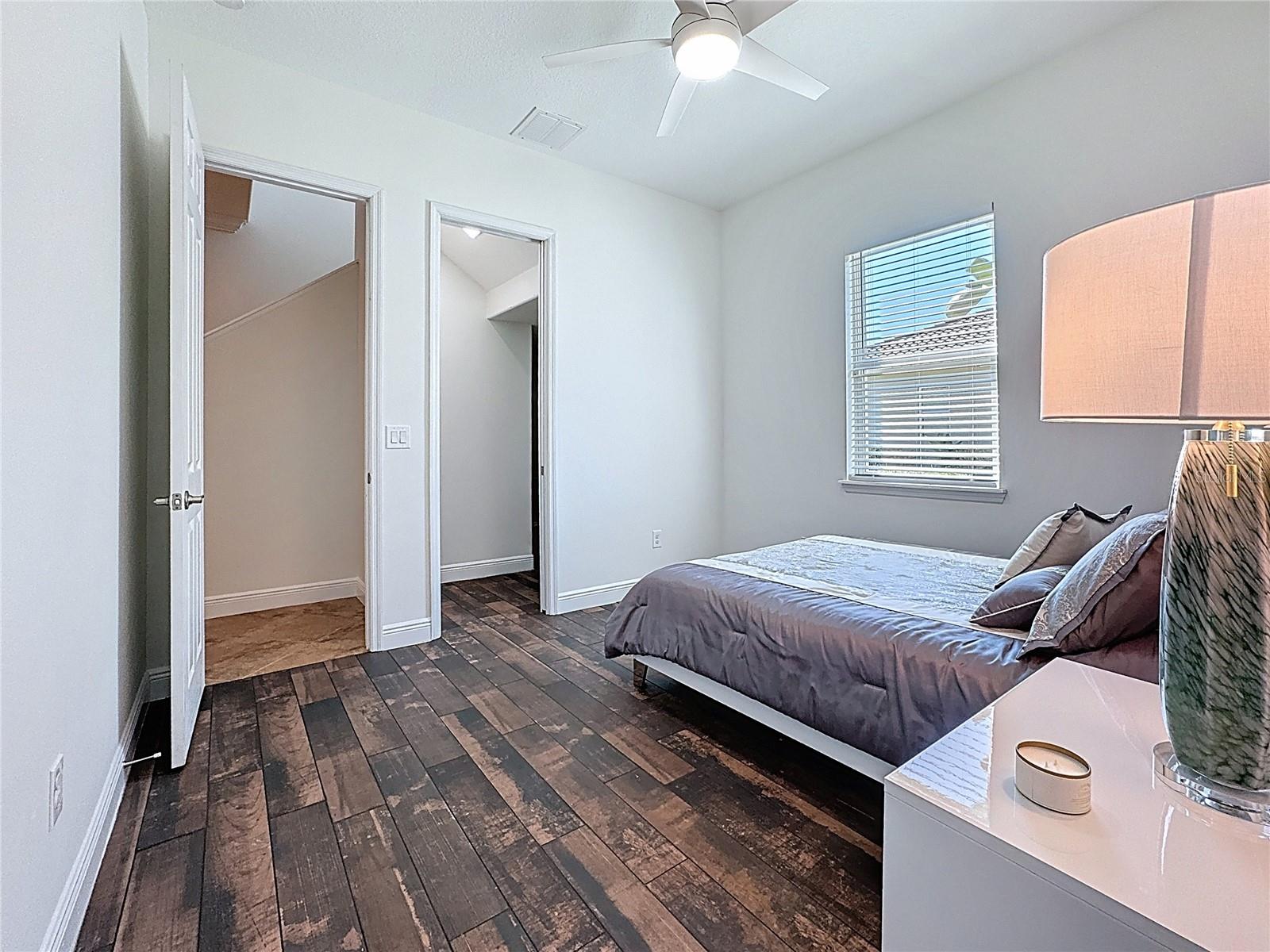 Image 36 of 65 For 16810 1st Avenue E